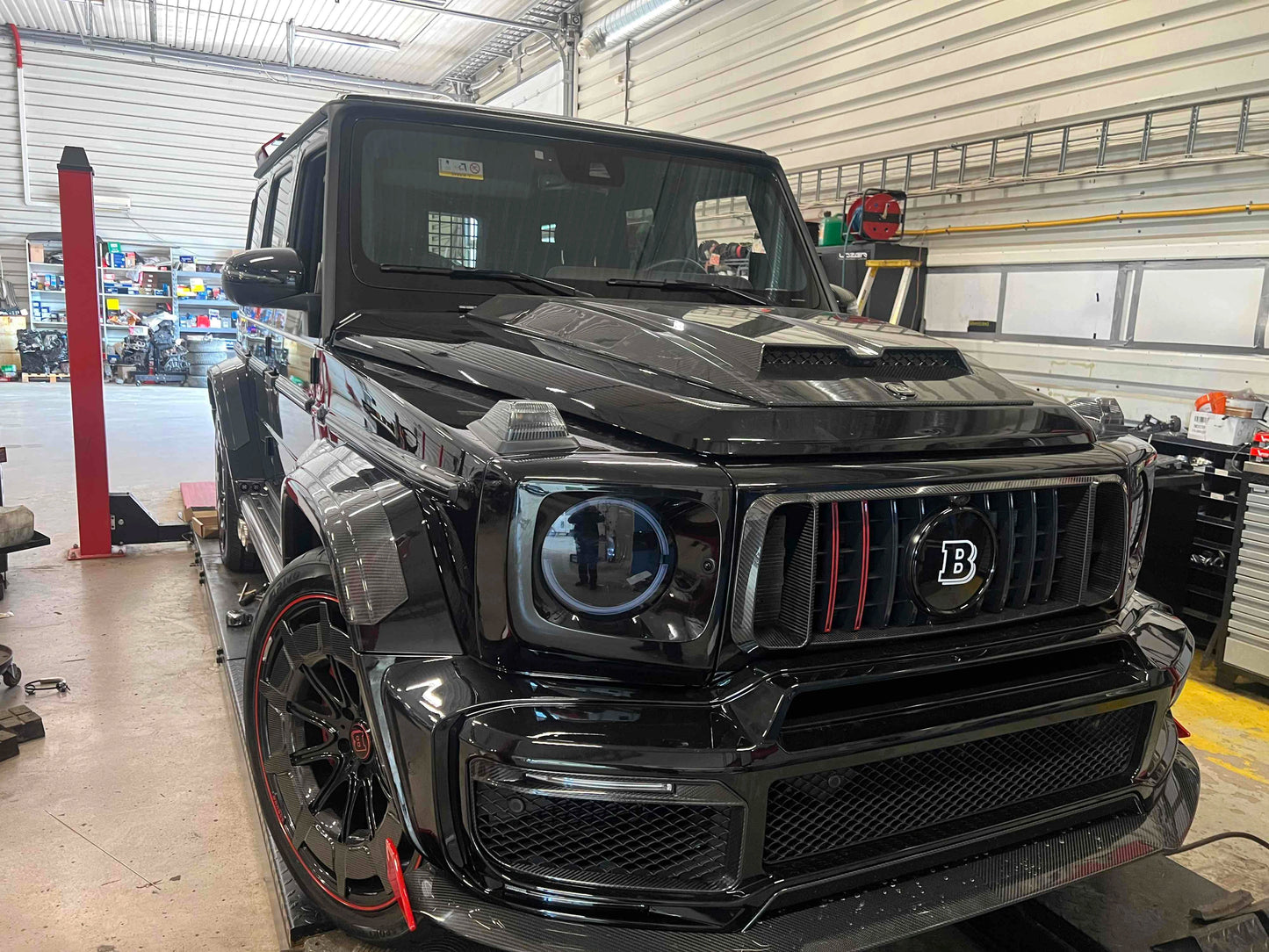 Upgrade Mercedes G-Class W464 - W463A G63 2019-2024 – Rocket B900 Carbon Body Kit !