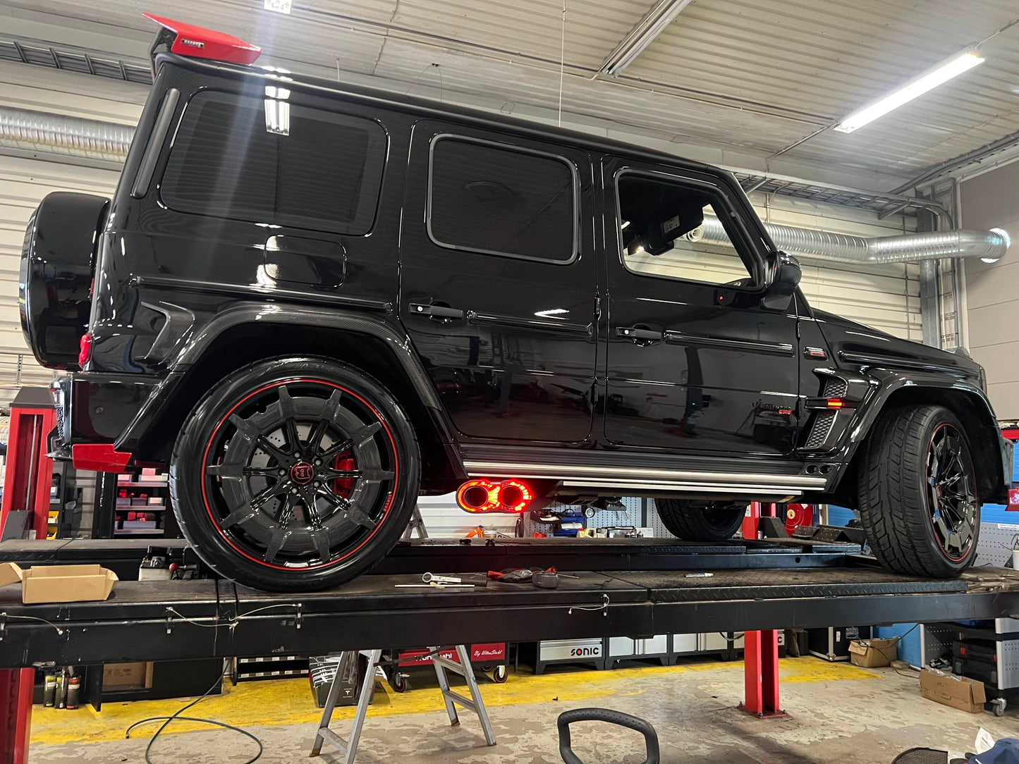 Upgrade Mercedes G-Class W464 - W463A G63 2019-2024 – Rocket B900 Carbon Body Kit !