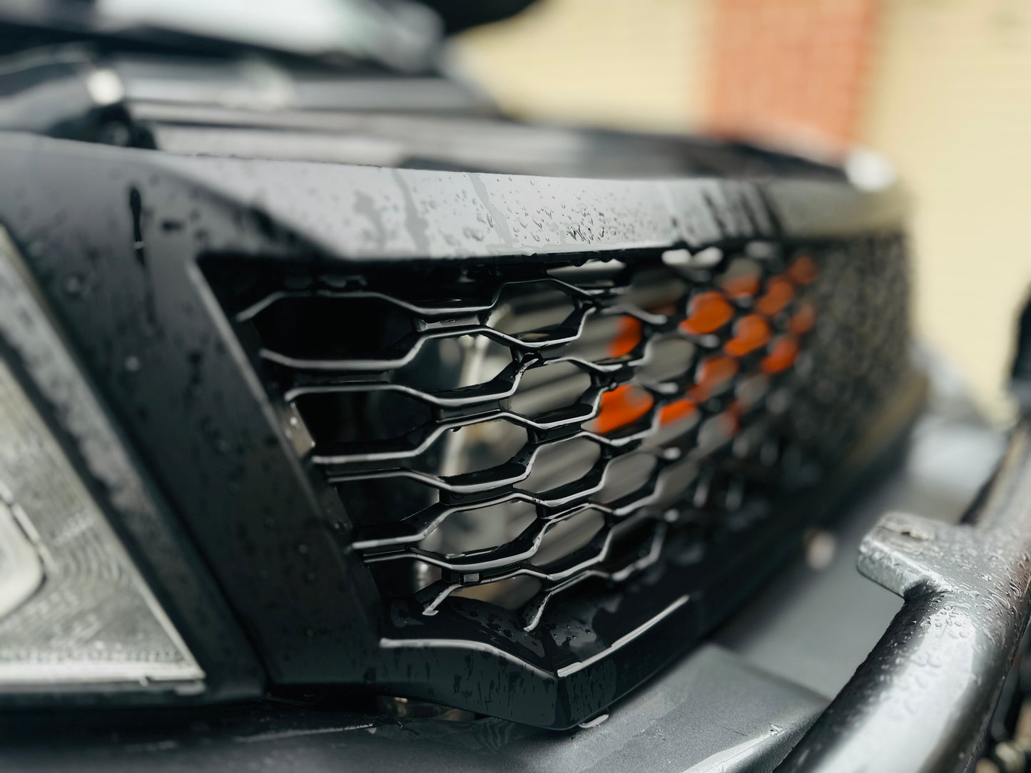 NISSAN NAVARA NP300 D23 MESH ROBUST GRILL - SUITS 2015-2020 - AFTERMARKET