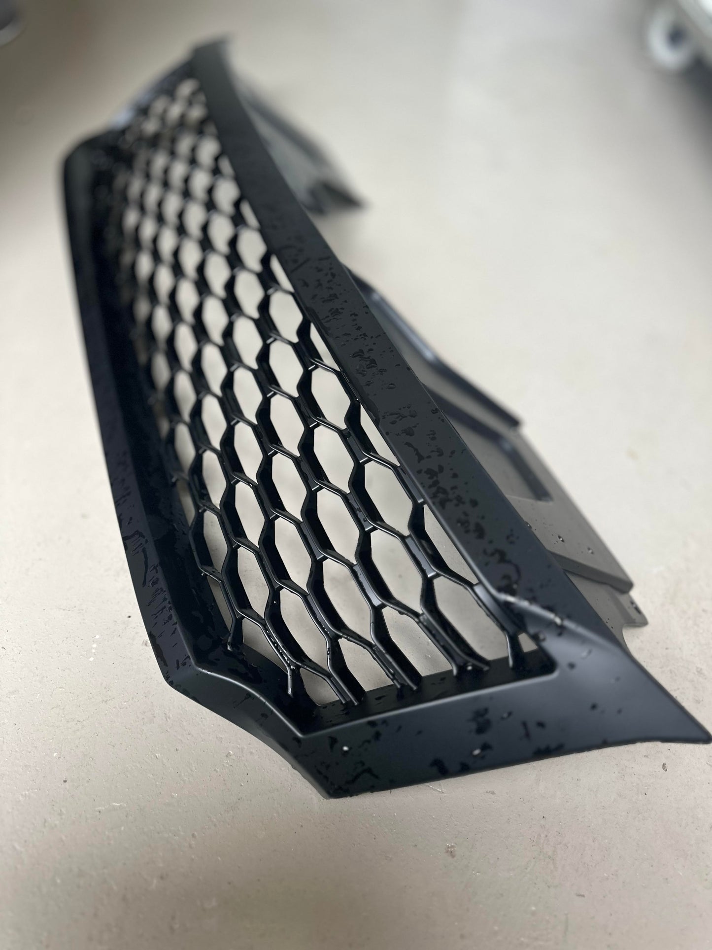 NISSAN NAVARA NP300 D23 MESH ROBUST GRILL - SUITS 2015-2020 - AFTERMARKET