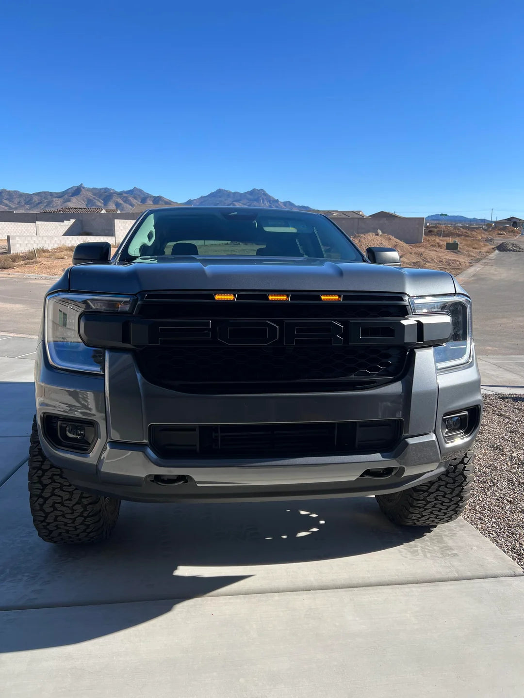 2022+ Ford Everest Next-Gen ROBUST Grill - AFTERMARKET - LED - RAPTOR STYLE